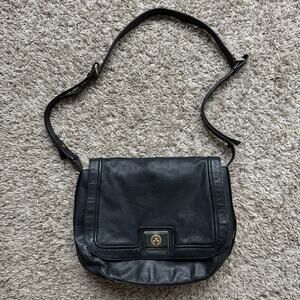 Marc By Marc Jacobs Messenger Bag Black Leather Shoulder Hobo Purse Toggle Clasp